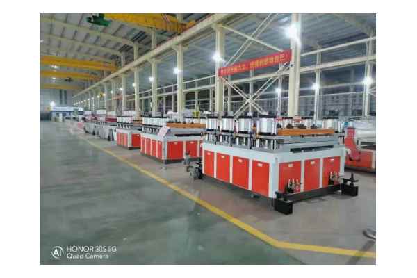 Inkonzo kunye noMgangatho wePVC Foam Board Extrusion Line Auto Parts